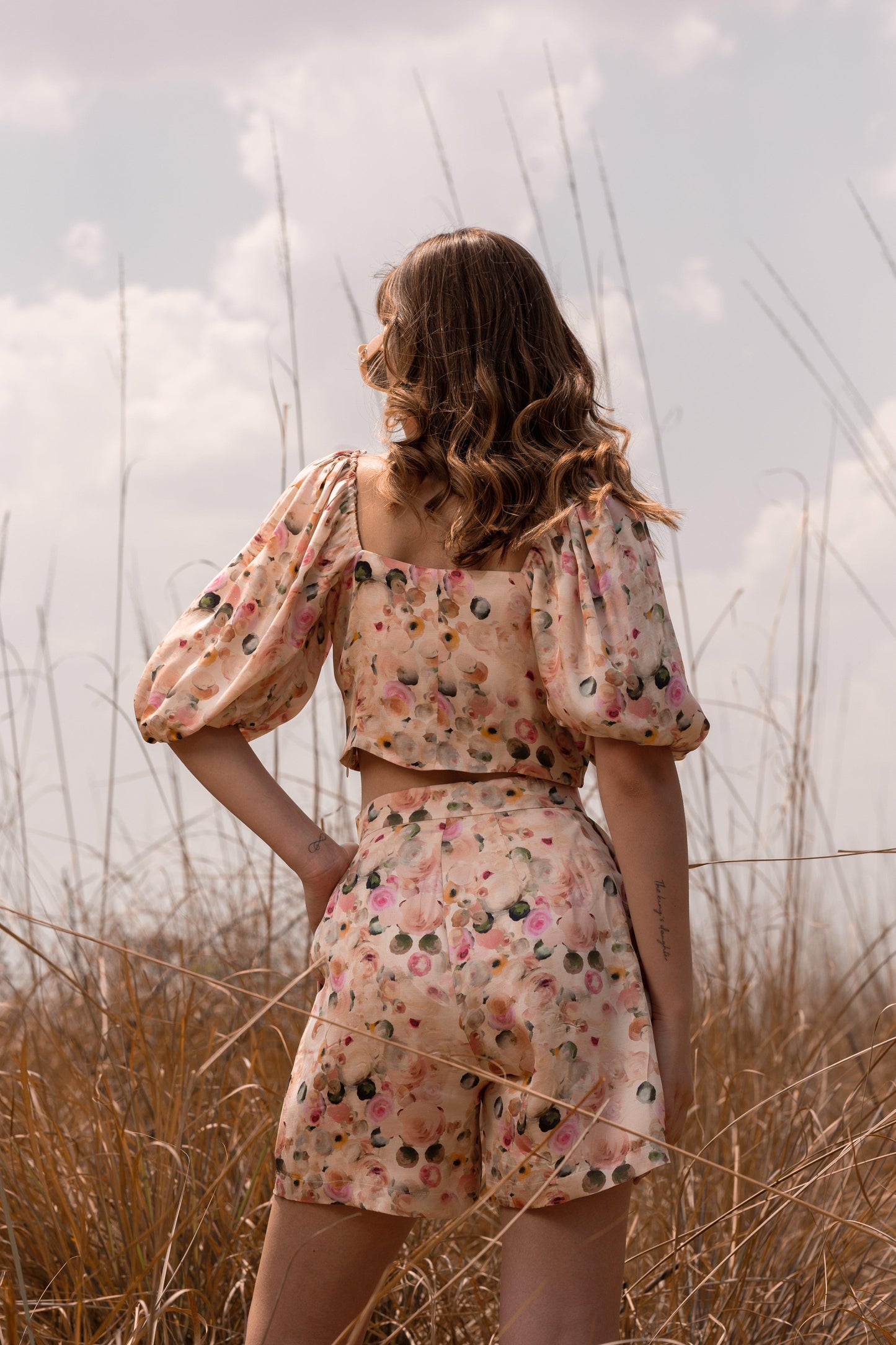 AFRIYA FLORAL WHISPERING PASTELS SHORTS