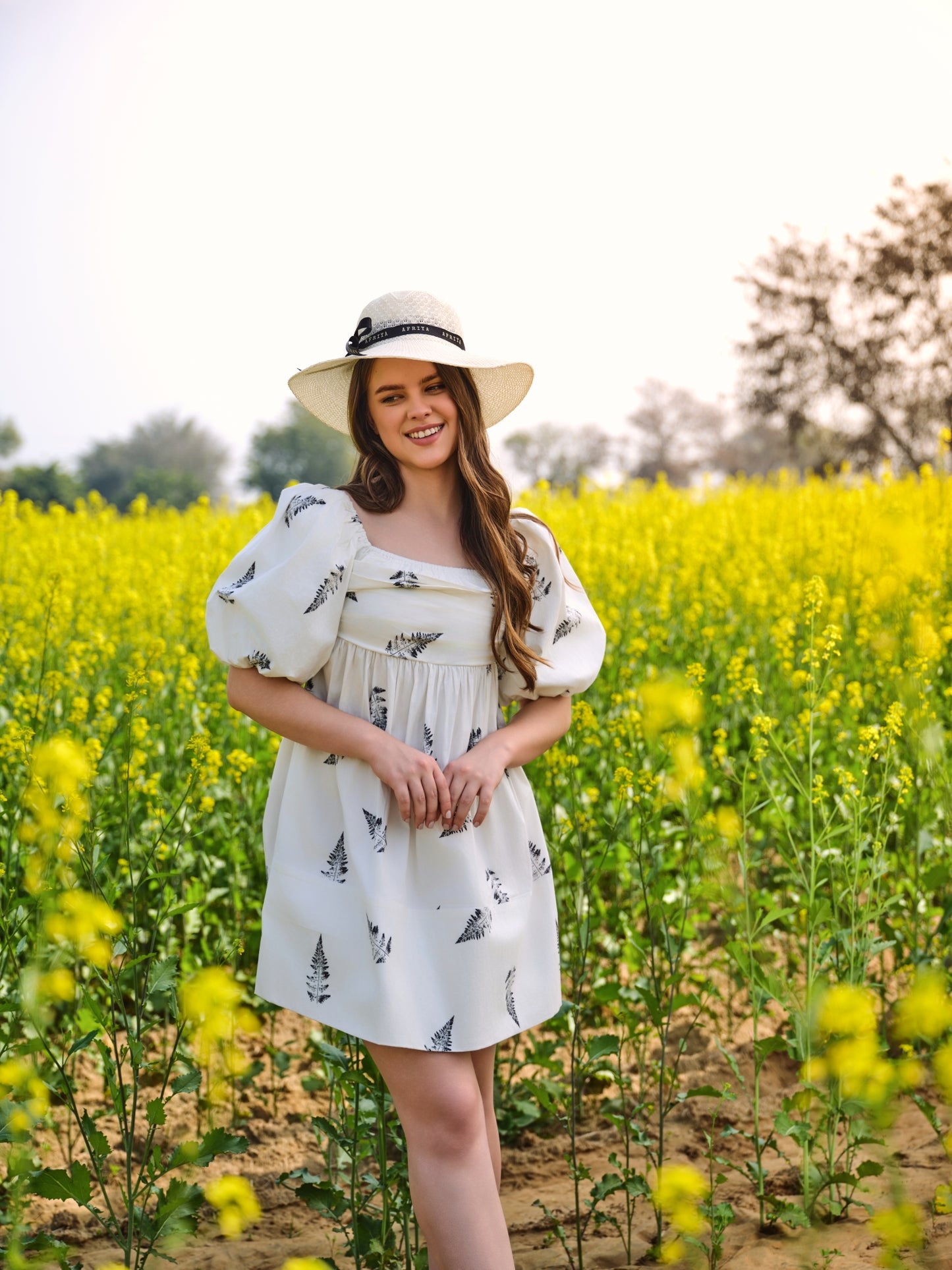 Monochrome Fern Short Bow Dress