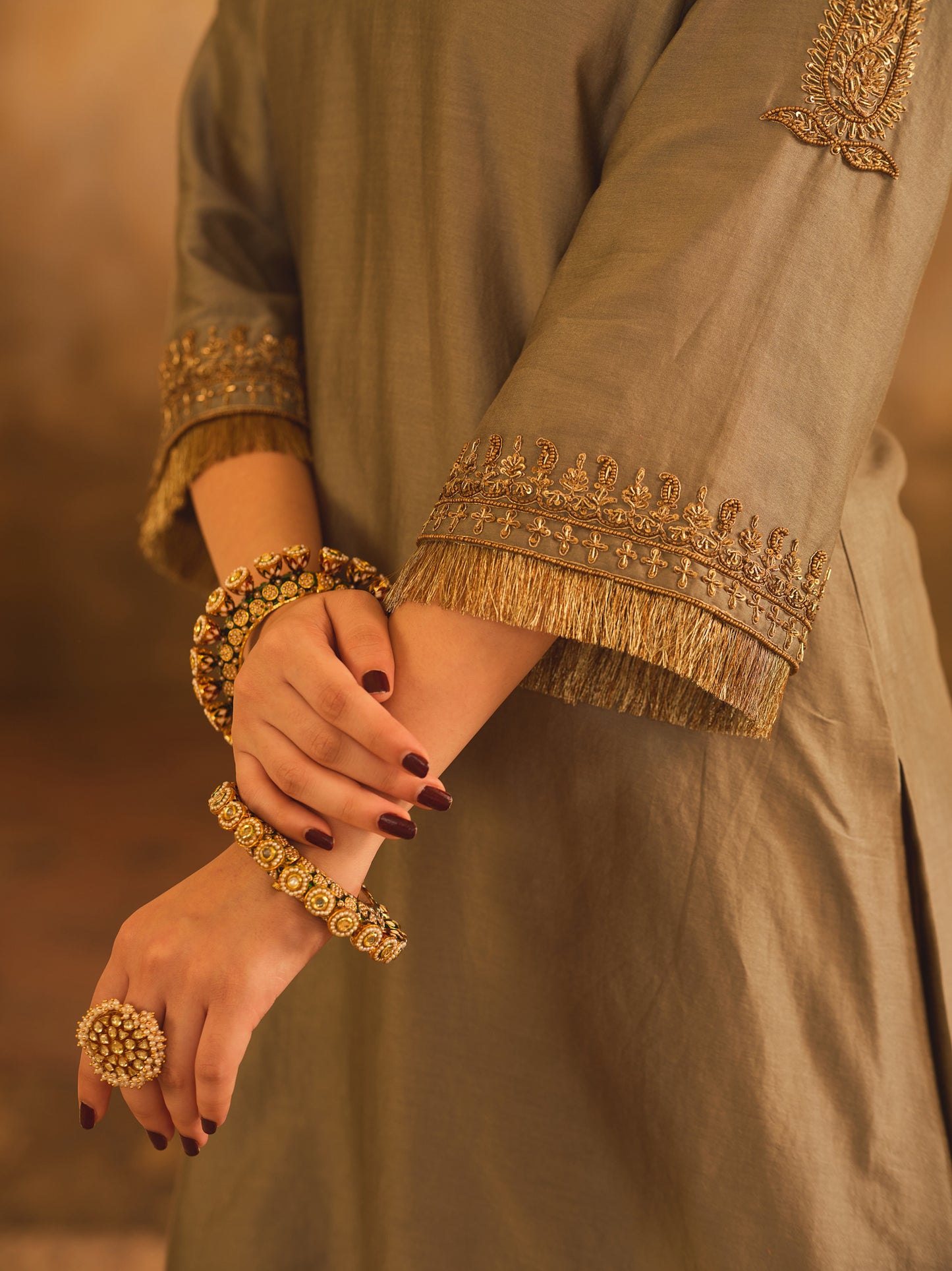 TAJRA GREEN V-NECK A-LINE KURTA SET