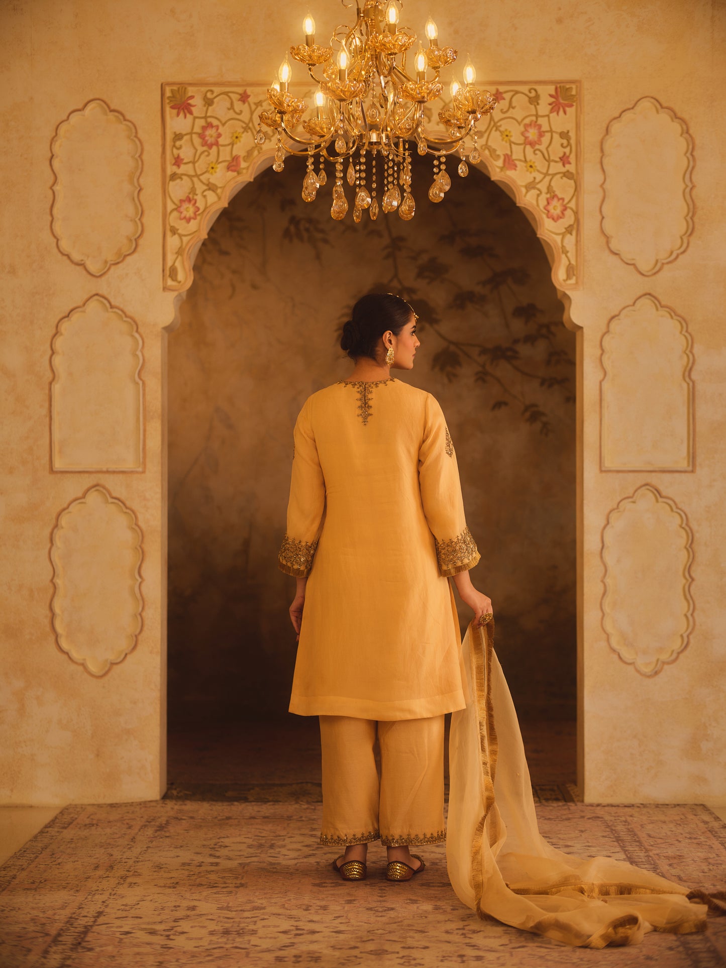 TAJRA GOLD ZERO-NECK A-LINE KURTA SET