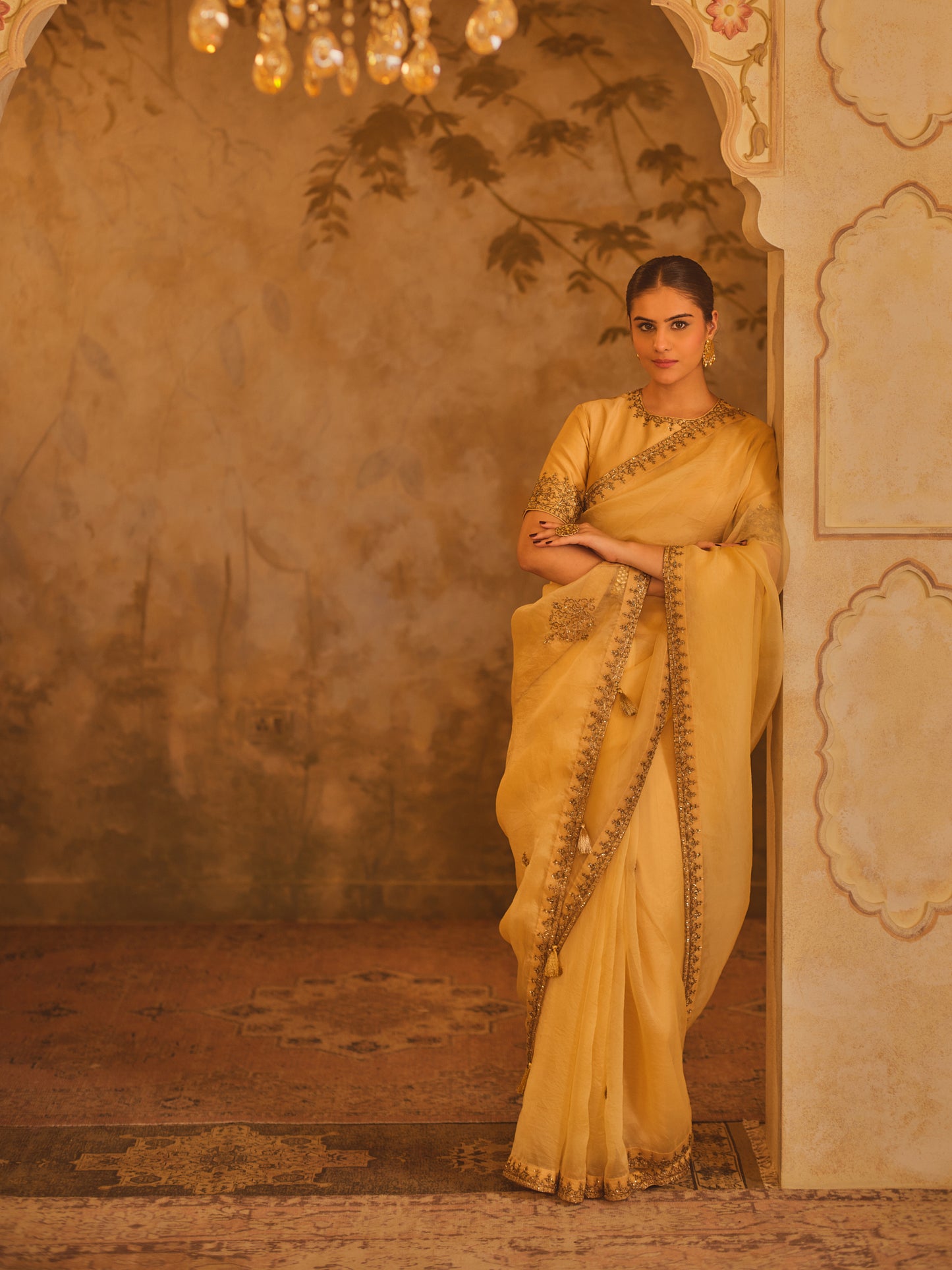 TAJRA GOLD ORGANZA SAREE WITH ZERO-NECK BLOUSE