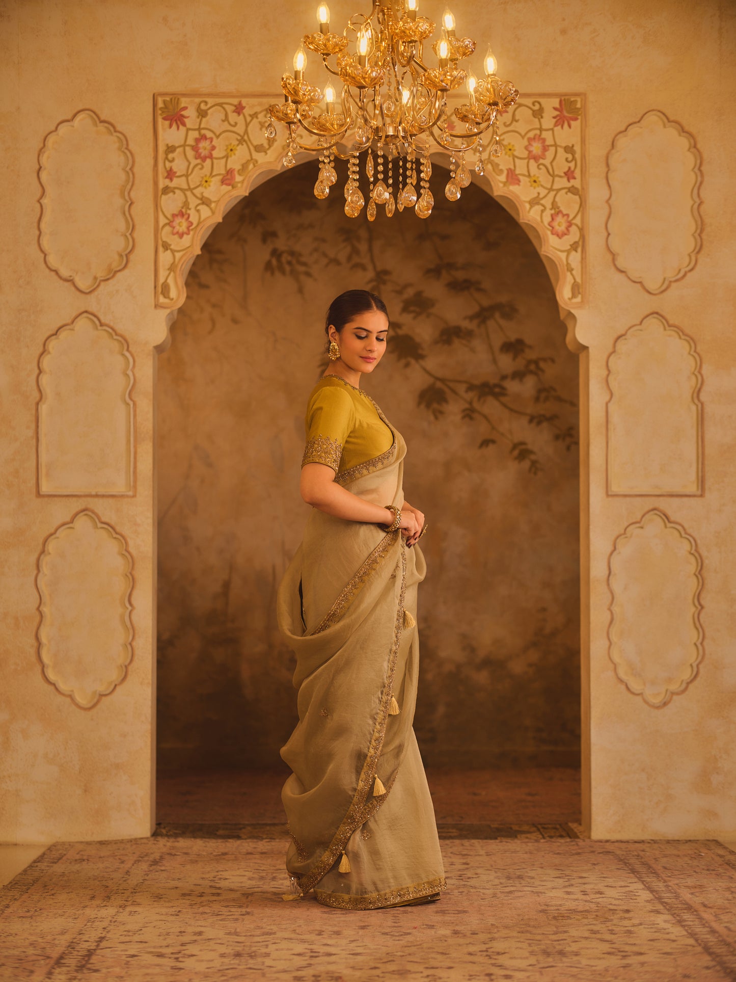 TAJRA GREY & GREEN ORGANZA SAREE WITH ZERO-NECK BLOUSE