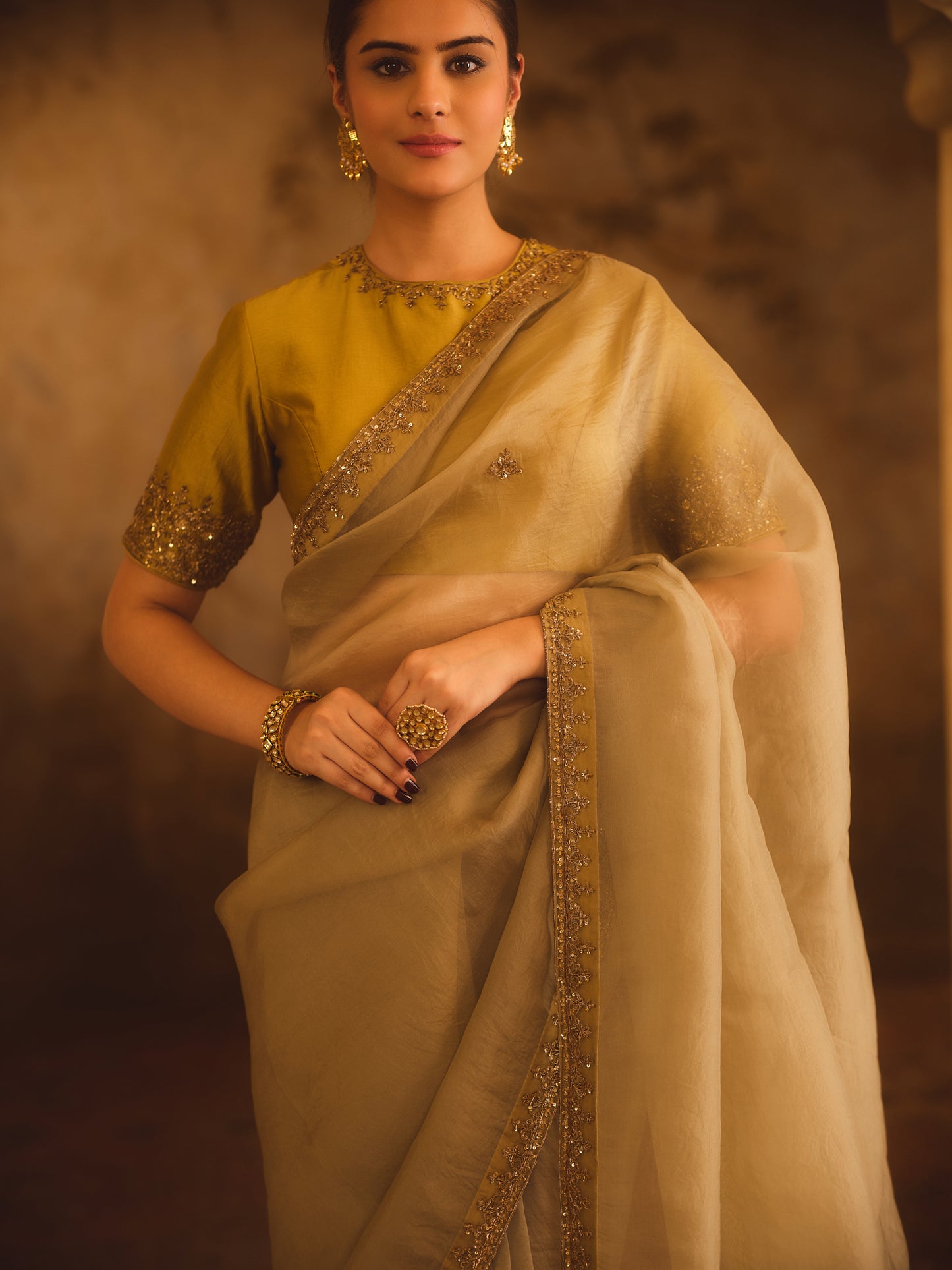 TAJRA GREY & GREEN ORGANZA SAREE WITH ZERO-NECK BLOUSE