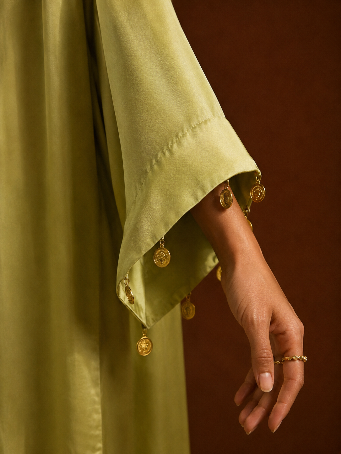 Zarkha Olive Green Kaftan Set