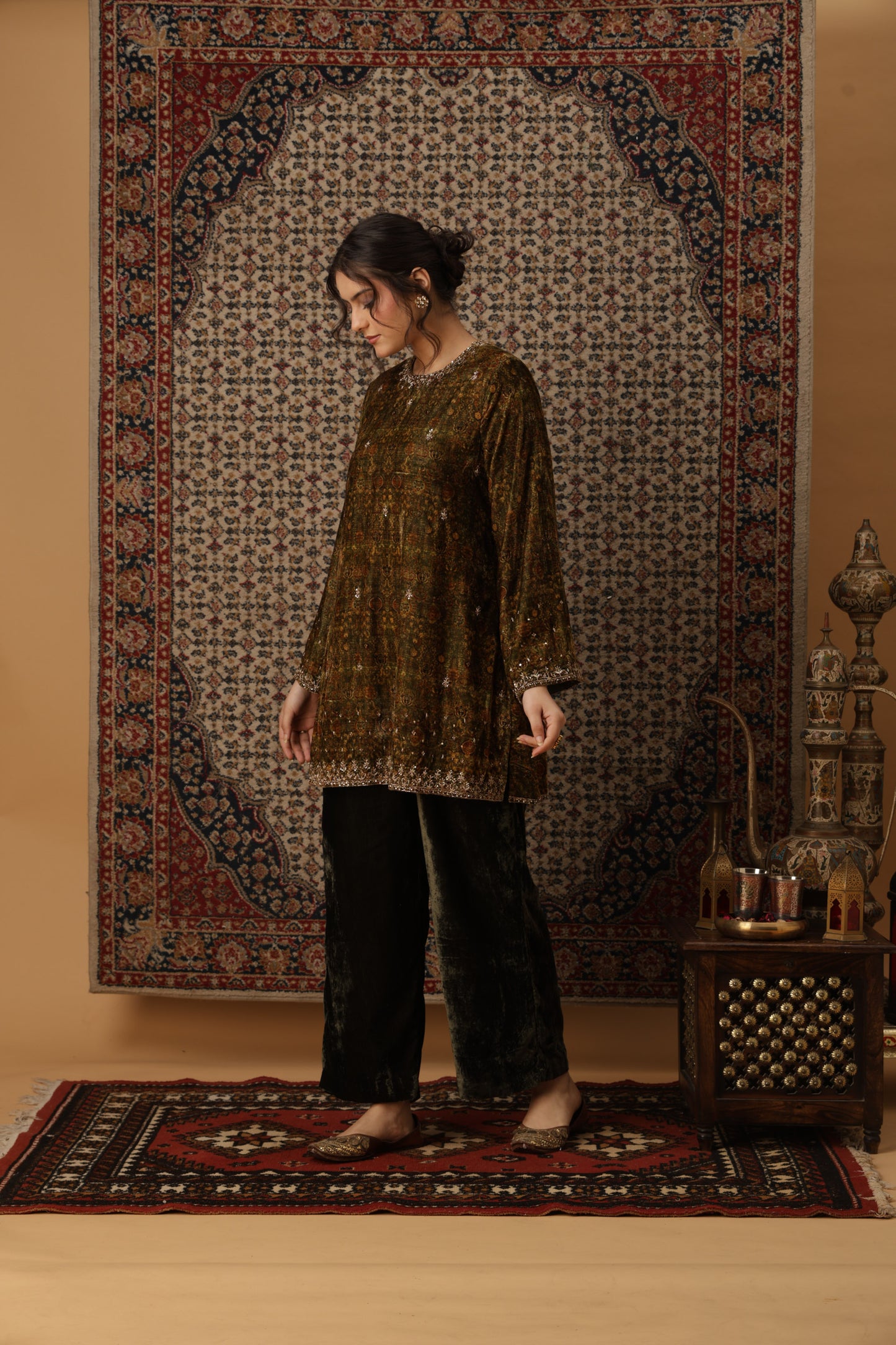 Zar-e-Makhmal Green Co-ord Set