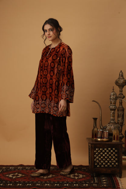 Zar-e-Makhmal Maroon Co-ord Set
