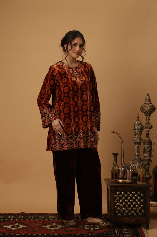 Zar-e-Makhmal Maroon Co-ord Set