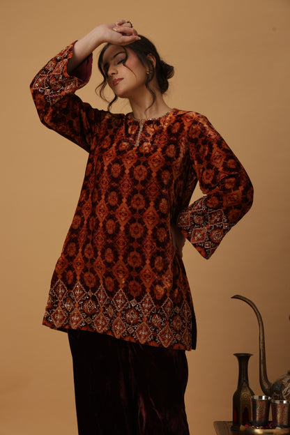 Zar-e-Makhmal Maroon Co-ord Set