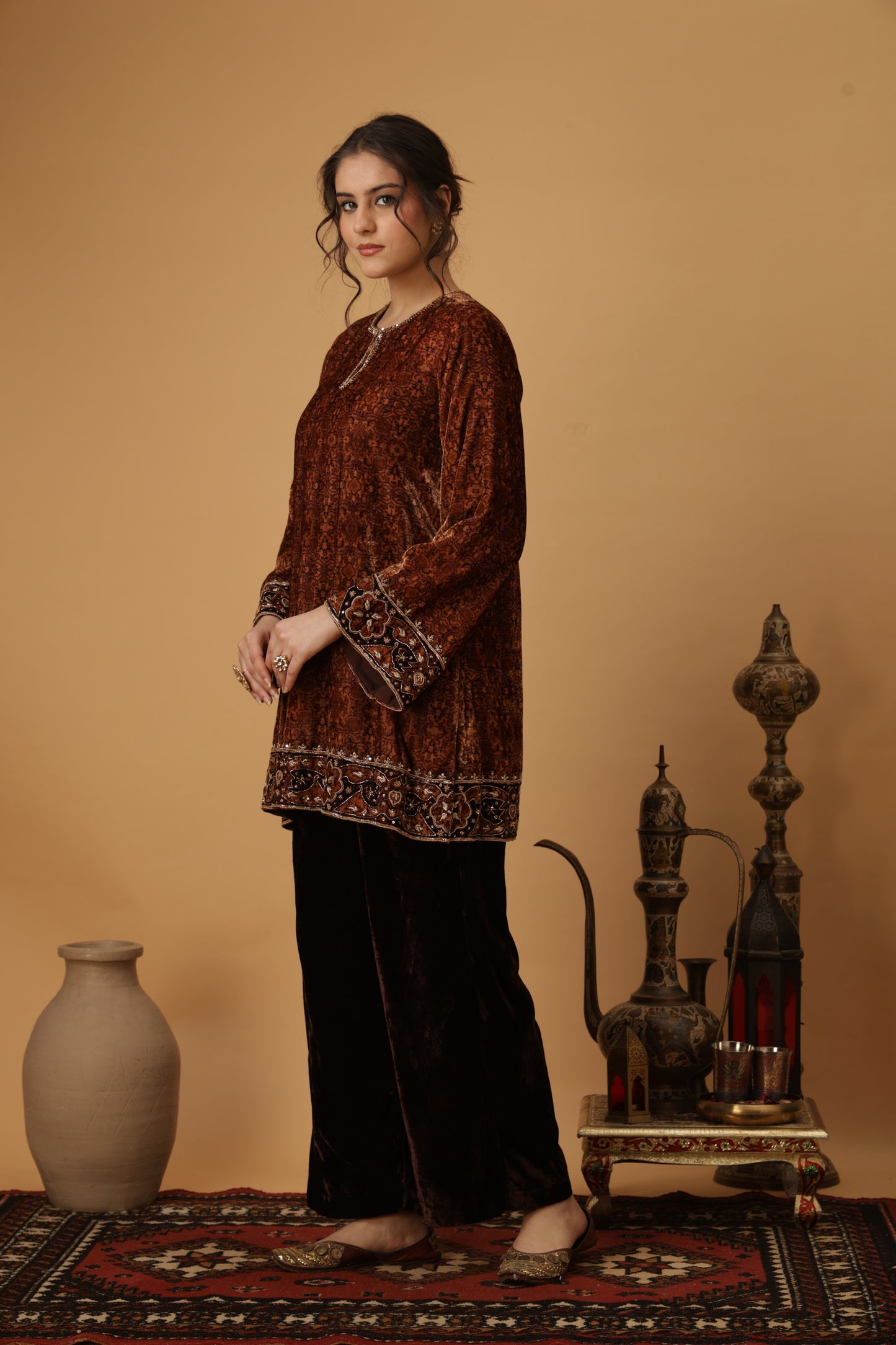 Zar-e-Makhmal Brown Co-ord Set