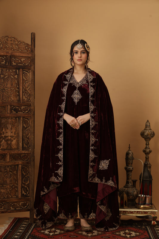 Zar-e-Makhmal Maroon Shawl