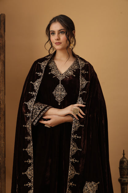 Zar-e-Makhmal Brown Shawl