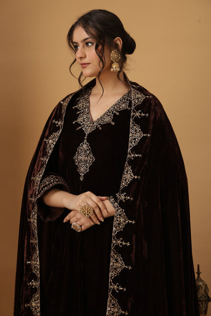 Zar-e-Makhmal Brown Shawl