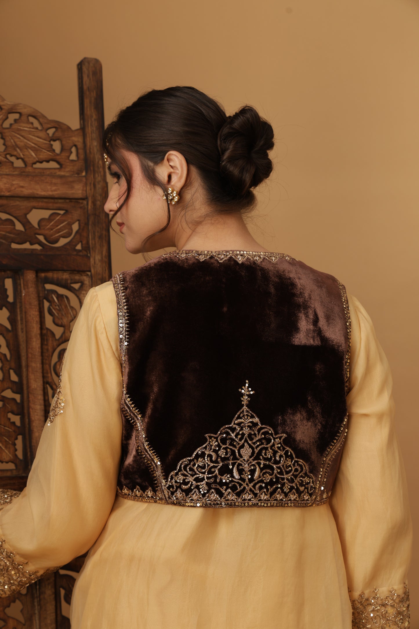 Zar-e-Makhmal Brown Short Jacket
