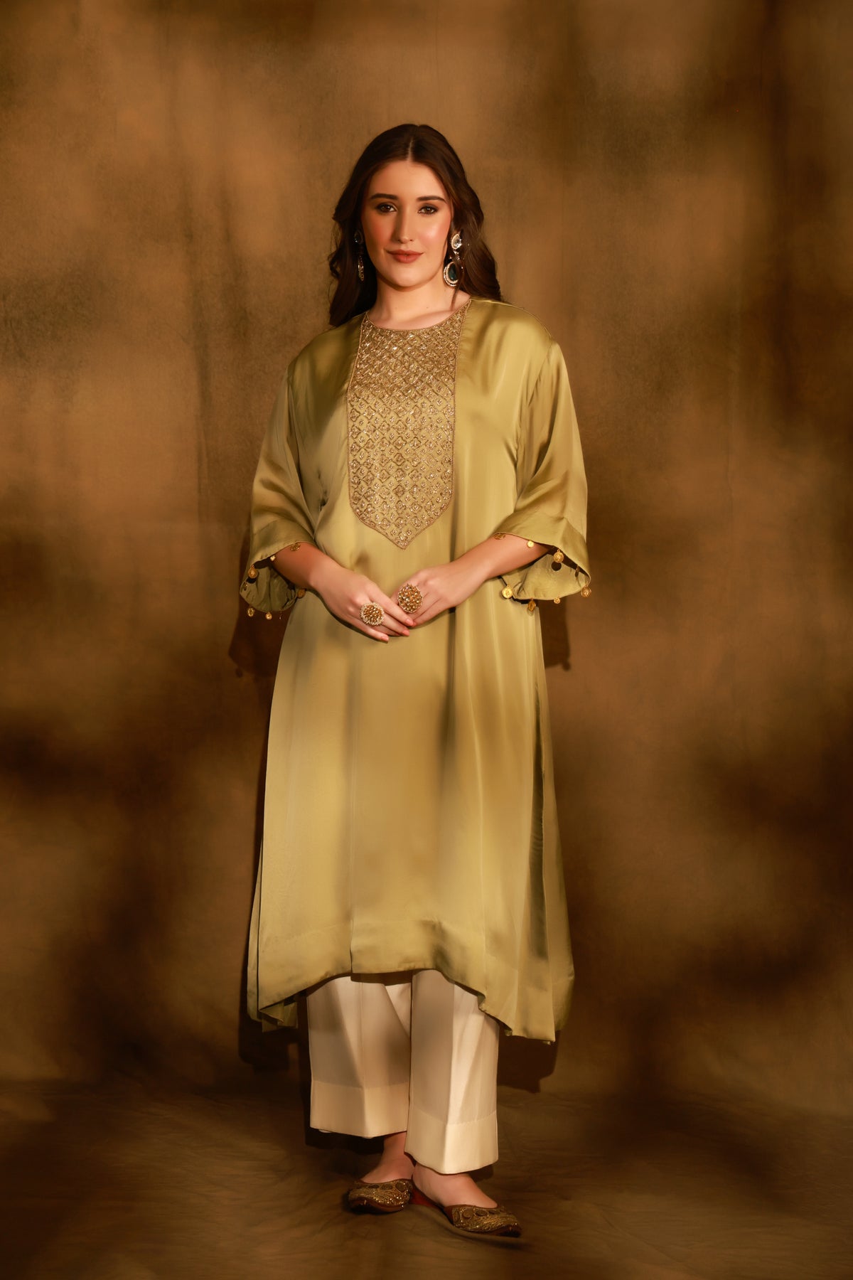 Zarkha Olive Green Kaftan Set
