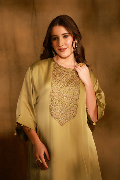 Zarkha Olive Green Kaftan Set