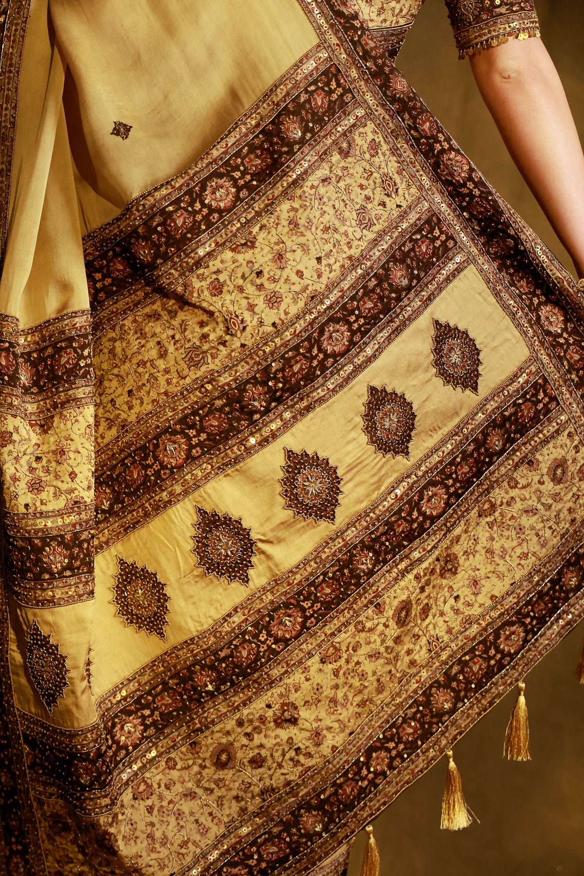 Zarkha Gold Saree