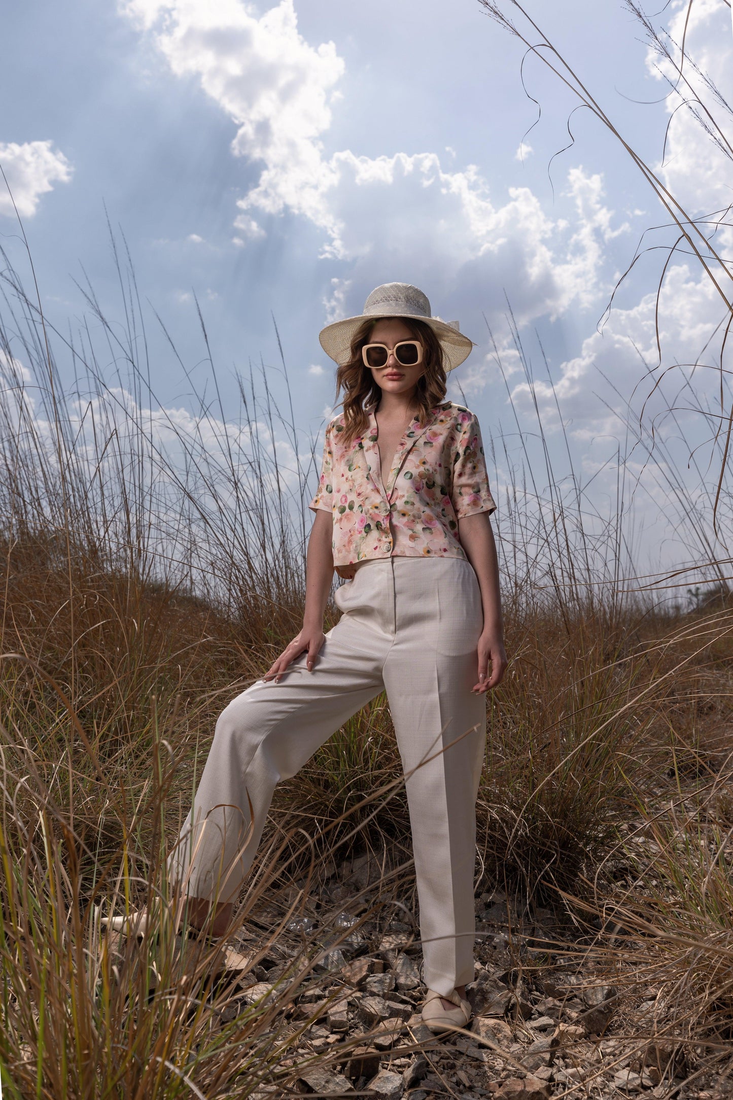 AFRIYA FLORAL WHISPERING PASTELS SHORT BLAZER