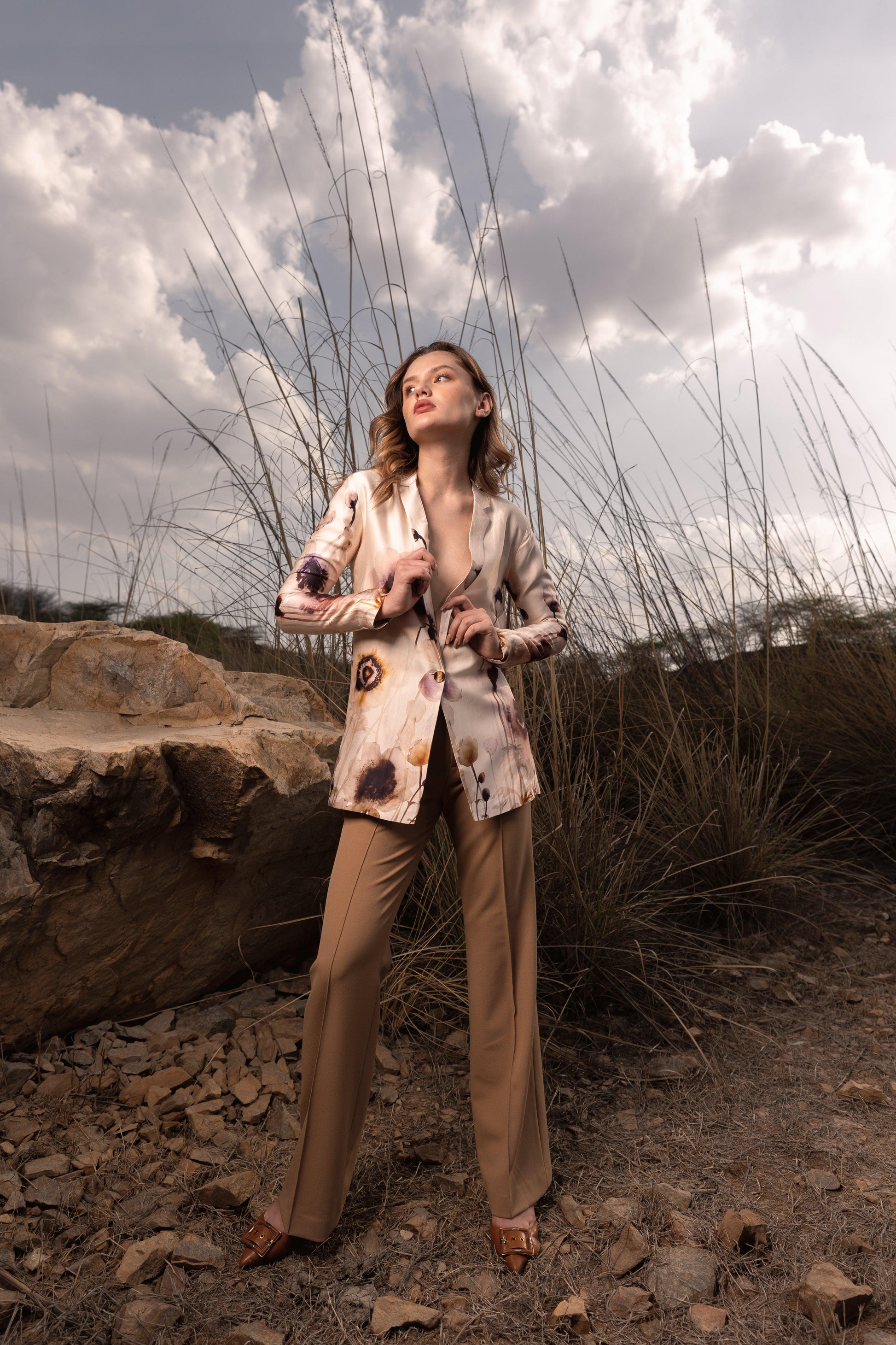AFRIYA SERENE GARDEN LONG BLAZER