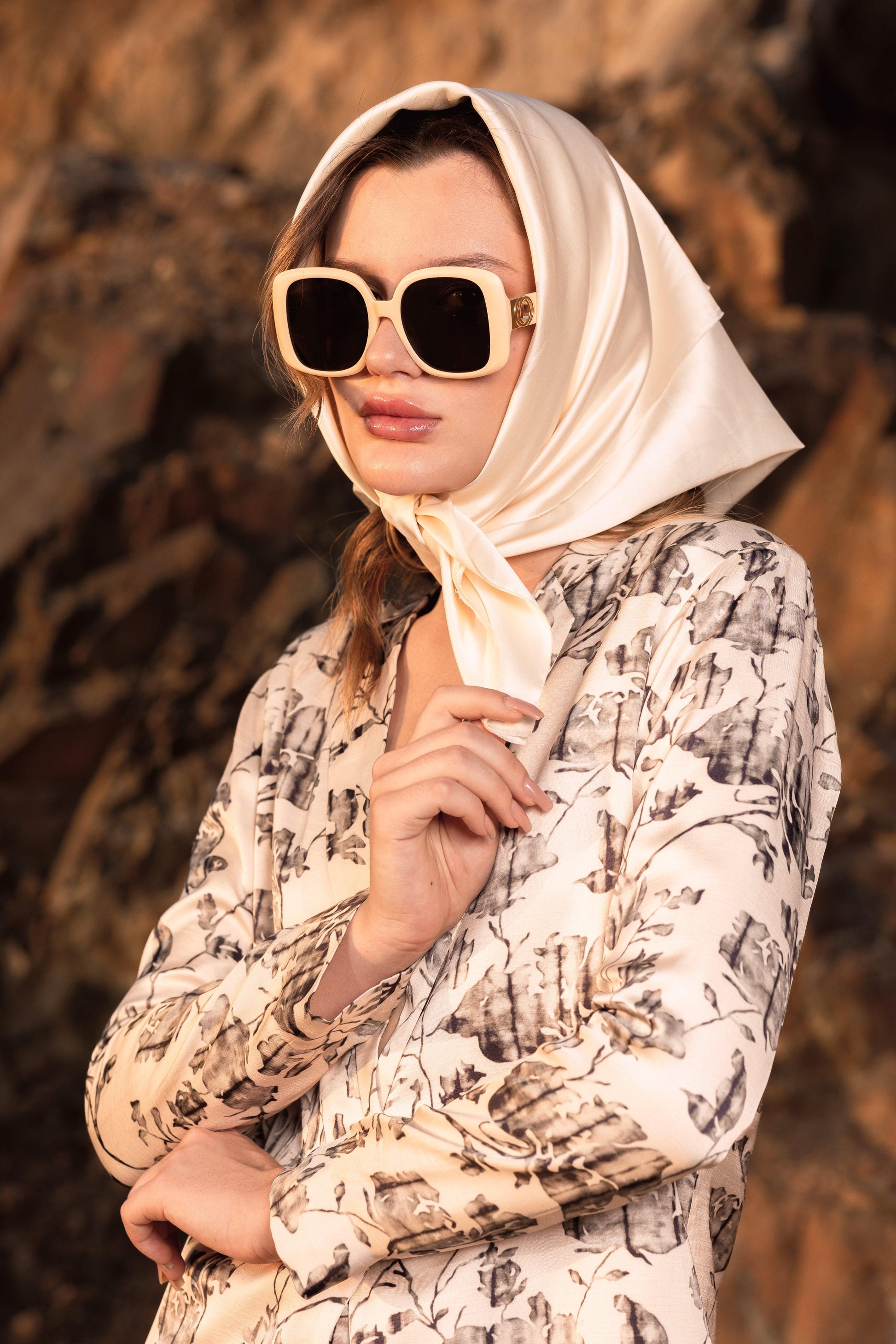 AFRIYA FLORAL REVERIE LONG BLAZER