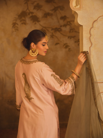 TAJRA PINK V-NECK A-LINE KURTA SET
