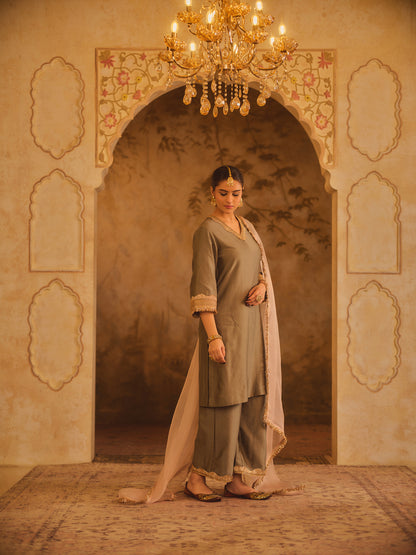 GULBANO GREEN V-NECK A-LINE KURTA SET