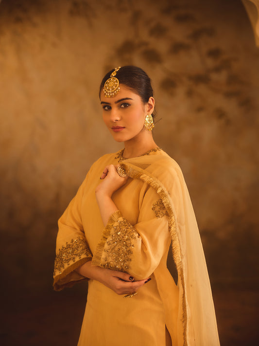 TAJRA GOLD ZERO-NECK A-LINE KURTA SET